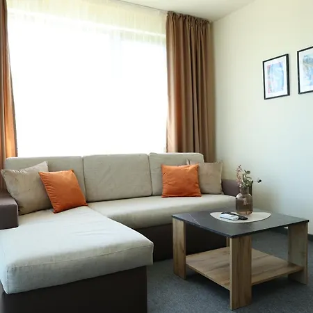 Blue Horizon Family Suite - Top Floor Sea View Apartamento Saints Constantine and Helena